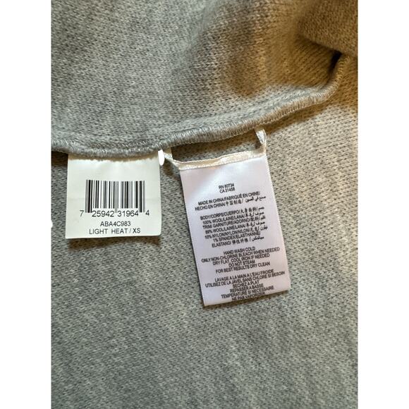 BCBG MaxAzria 100% Wool Ruffle Cardigan Blazer – Women’s XS - Picture 10 of 10